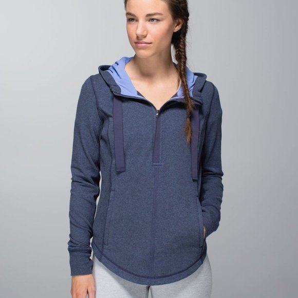 lululemon athletica Tops - LULULEMON Post Sweat Pullover *Heathered Cadet Blue* Size 6